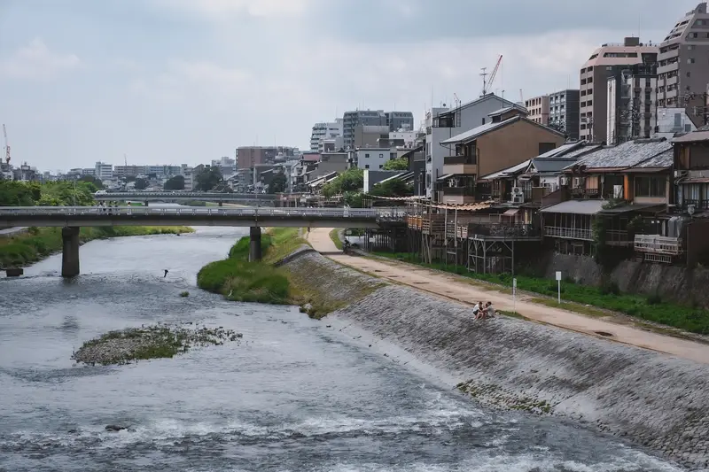 鴨川納涼 2026