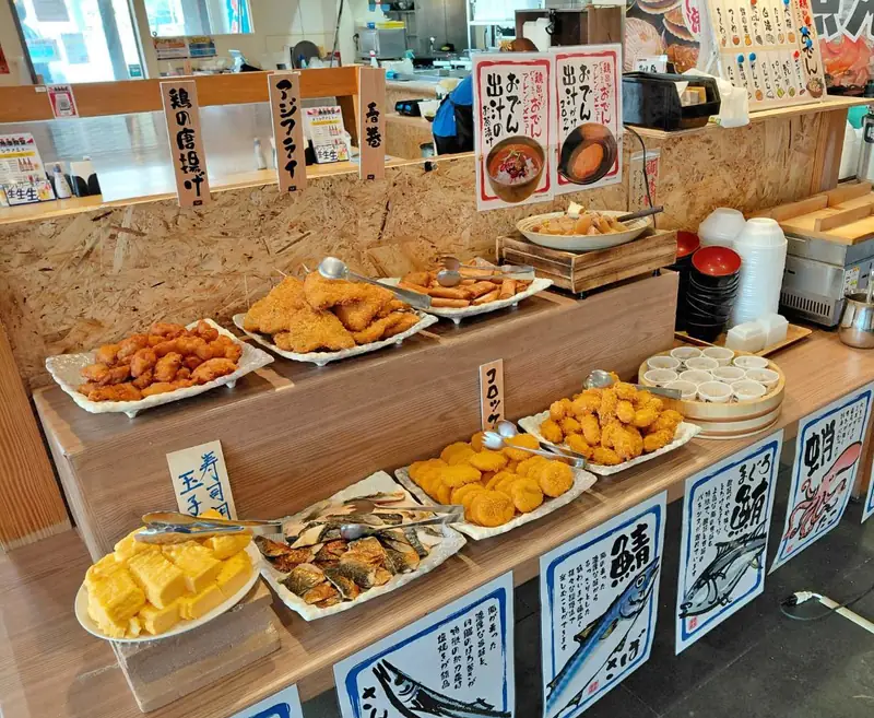 揚げ物や惣菜、おでんも食べ放題に含まれる