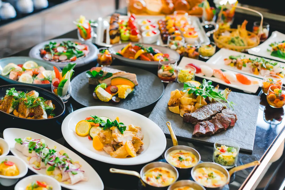 絶景ブッフェ＋本格サウナが5,000円から｜舞子ビラ神戸「食と癒しの贅沢セット券」6月末まで延長