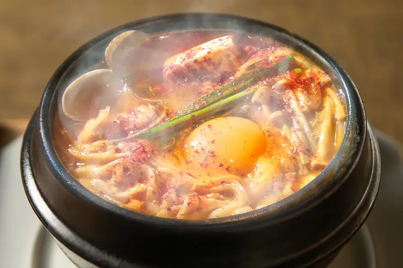 特選チゲうどん（神戸店限定）